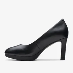 Ambyr2 Braley Black Leather