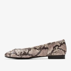 Fawna Lily Snake Print