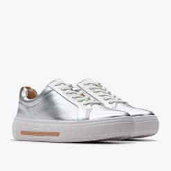 Hollyhock Walk Silver Leather