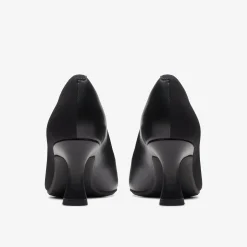 Kataleyna Rose Black Leather