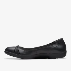 Meadow Rae Black Leather