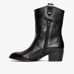 Octavia Up Black Leather