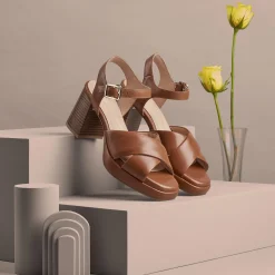 Ritzy 75 Rae Tan Leather