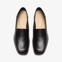 Sarafyna Freva Black Leather