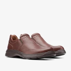 Un Brawley Step Mahogany Leather
