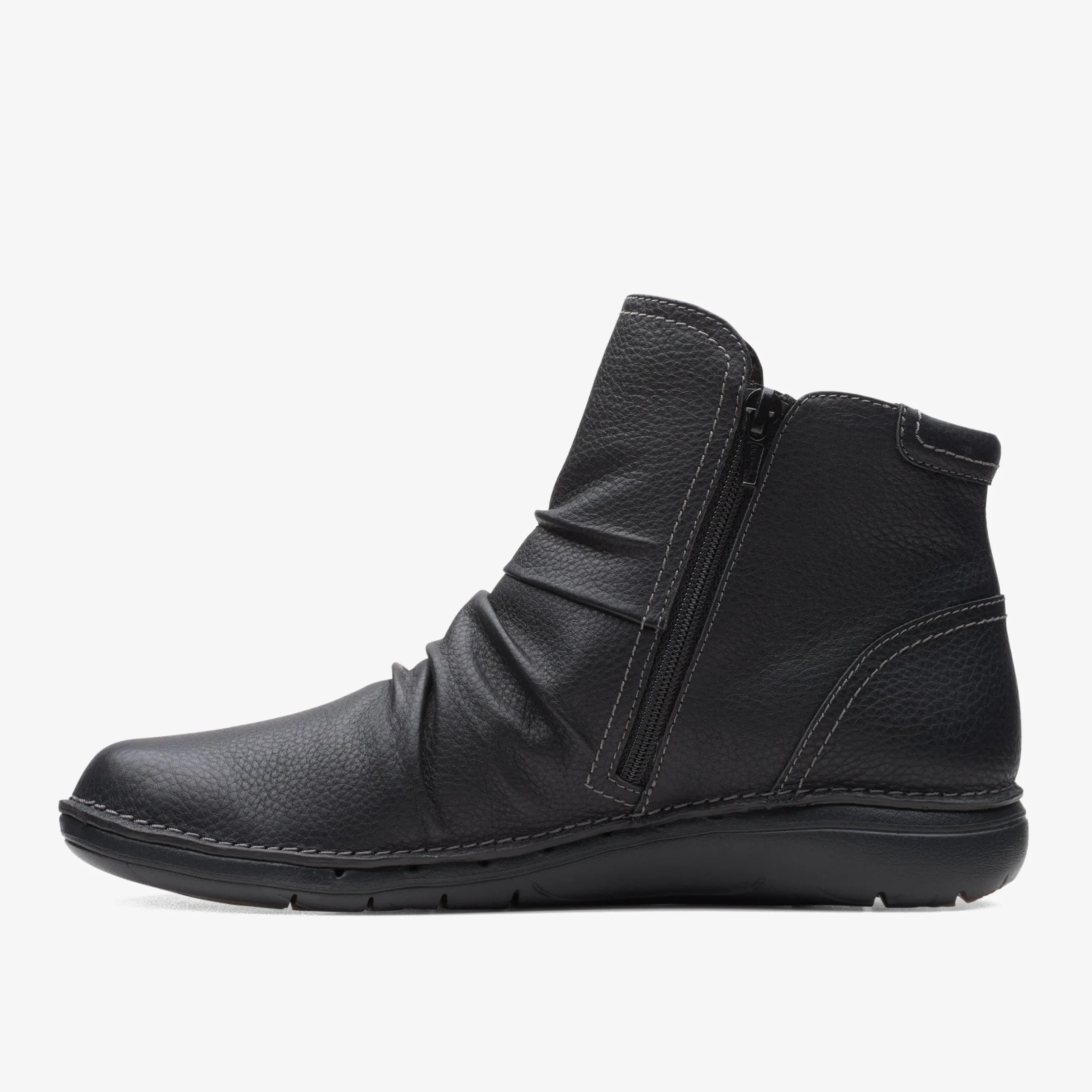 Un Loop Top Black Leather