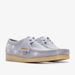 Wallabee Cloud Grey Embroidery